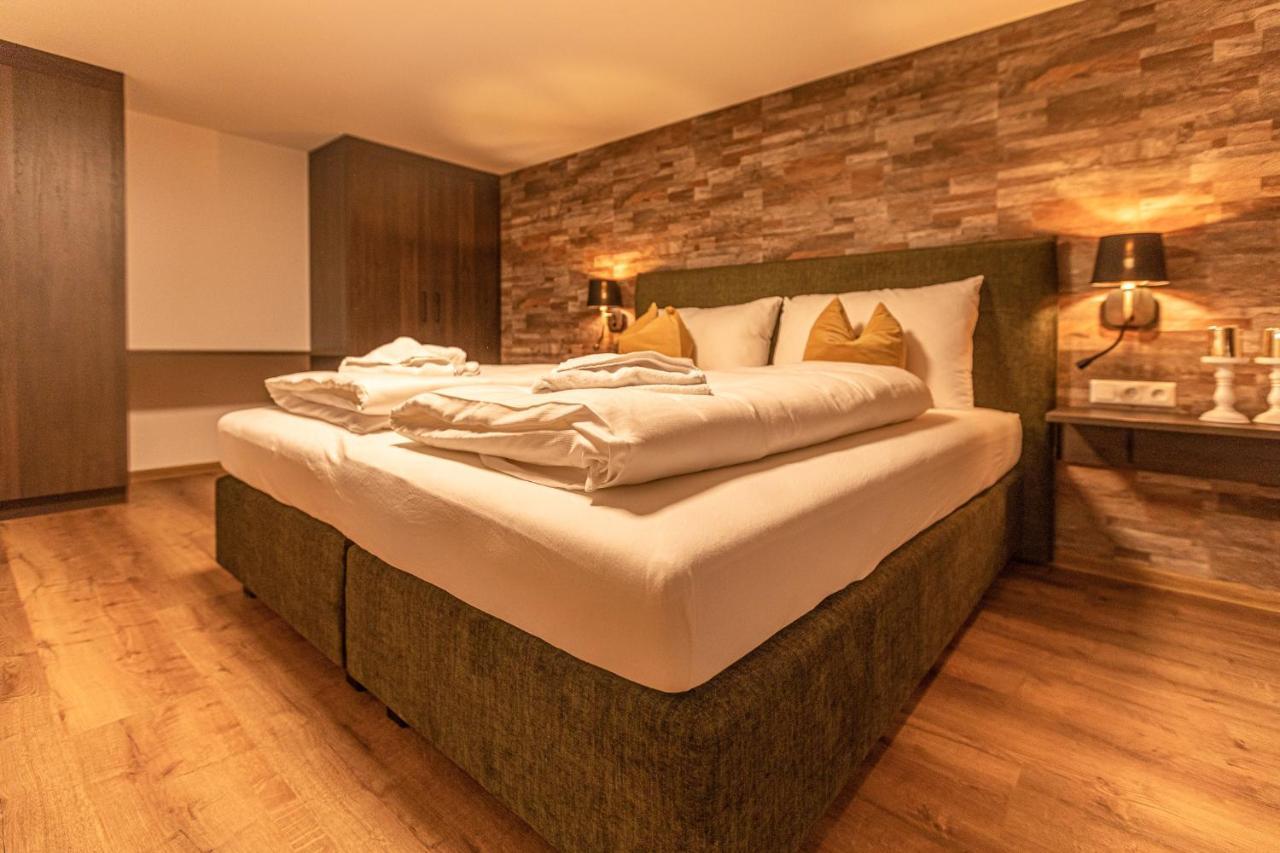 Tevini Boutique Suites By We Rent Zell am See Exterior foto