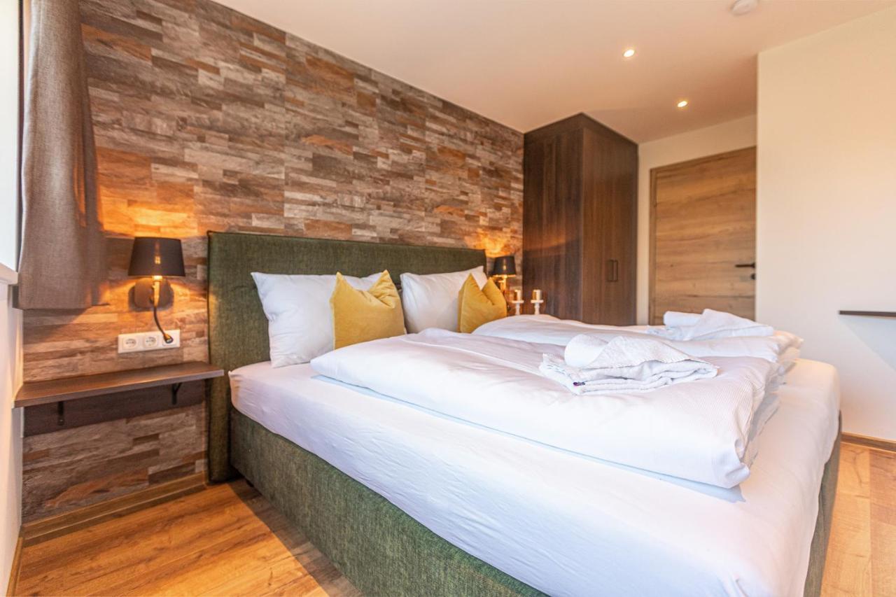Tevini Boutique Suites By We Rent Zell am See Exterior foto
