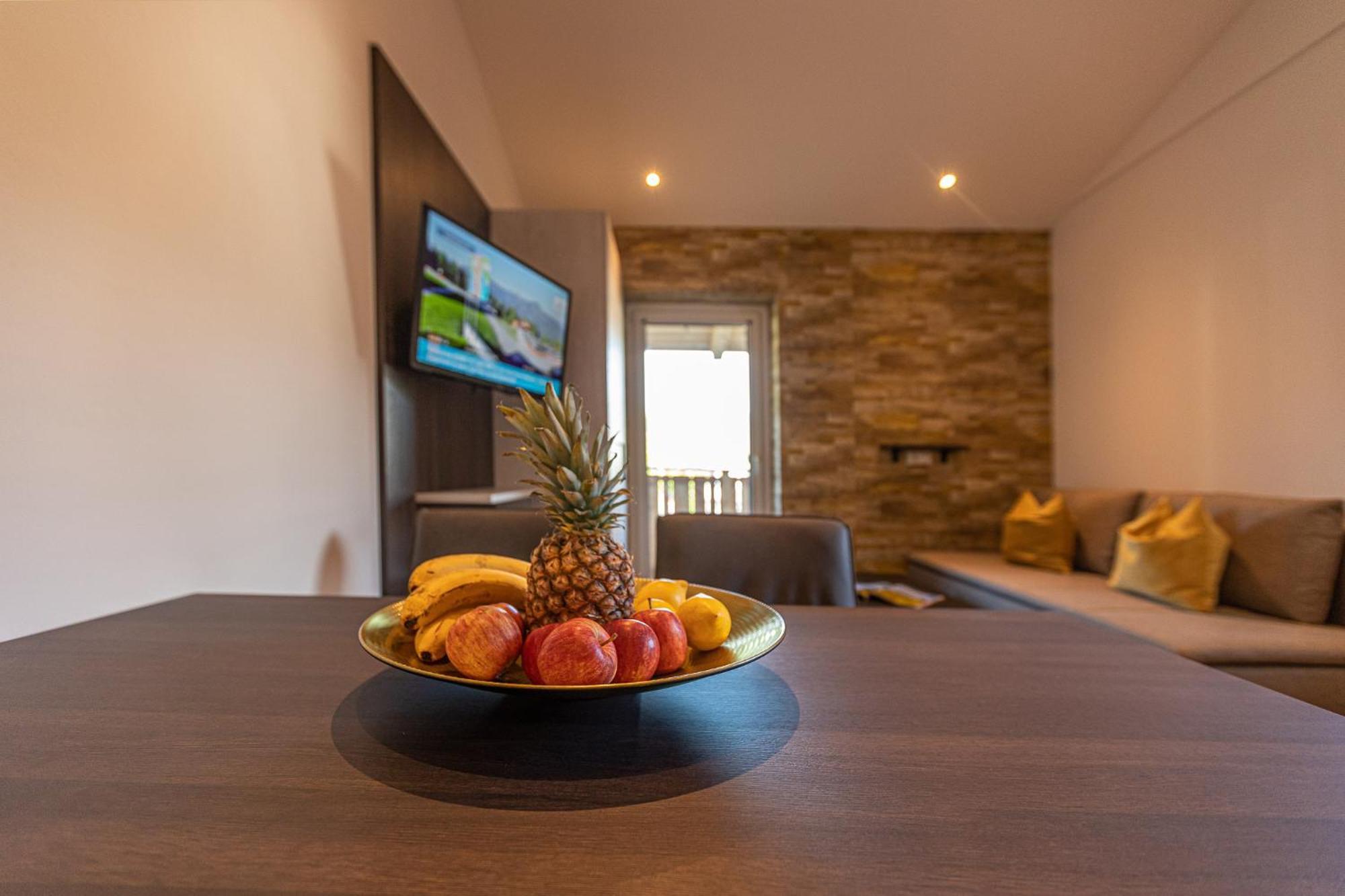 Tevini Boutique Suites By We Rent Zell am See Habitación foto