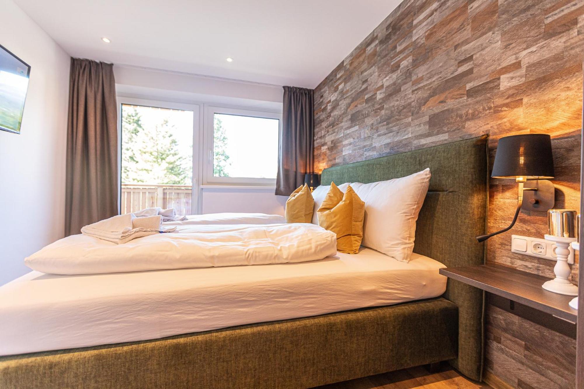 Tevini Boutique Suites By We Rent Zell am See Habitación foto